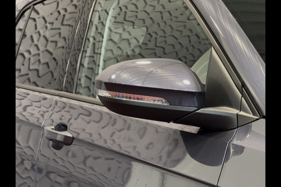 Volkswagen T-Cross 1.5 150PK LED V+A CAMERA DIG.COCKPIT PRO STOELVERW KEYLESS P-ASSIST NIEUWE MODEL "Volkswagen rijden begint bij Topautos.nl – 75 topmodellen direct op voorraad!"