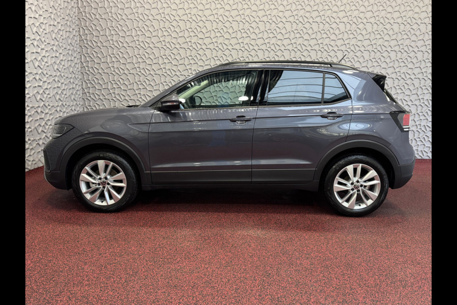 Volkswagen T-Cross 1.5 150PK LED V+A CAMERA DIG.COCKPIT PRO STOELVERW KEYLESS P-ASSIST NIEUWE MODEL "Volkswagen rijden begint bij Topautos.nl – 75 topmodellen direct op voorraad!"