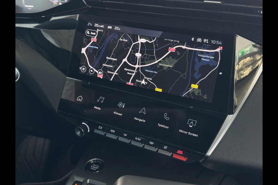 Peugeot 408 ALLURE 130 PK EAT8 NAVI 180. CAMERA LED HALF LEER
