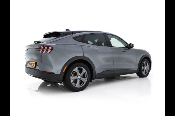 Ford Mustang Mach-E RWD 75 kWh [ 3-Fase ] {SOH-94%} (INCL-BTW) *PANO | LUXURY-LEATHER | ADAPTIVE-CRUISE | BANG&OLUFSEN | MEMORY-PACK | TOP-VIEW | FULL-LED | BLIND-SPOT | DAB+ | DIGI-COCKPIT | KEYLESS | NAVI-FULLMAP | CARPLAY | COMFORT-SEATS |