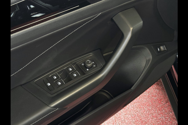 Volkswagen T-Roc ✅ NIEUWE AUTO ✅ 1.5 TSI DSG 2025 R-LINE 150PK AFN.TREKHAAK IQ LIGHT ALCANTARA ELEK.KLEP CARPLAY STOEL/STUUR VERW. 19"LMV VIR.COC 2025 RLINE R LINE ✅Top Auto's Wijchen , 30 Jaar Specialist in Volkswagen  : Alle Type's : R-Line Edition / Style / First Edition / Highline / Life , Zowel PHEV / HEV / MHEV / Benzine ✅