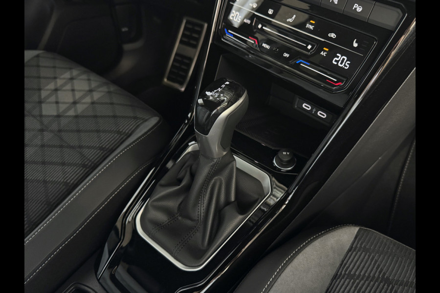 Volkswagen T-Roc ✅ NIEUWE AUTO ✅ 1.5 TSI DSG 2025 R-LINE 150PK AFN.TREKHAAK IQ LIGHT ALCANTARA ELEK.KLEP CARPLAY STOEL/STUUR VERW. 19"LMV VIR.COC 2025 RLINE R LINE ✅Top Auto's Wijchen , 30 Jaar Specialist in Volkswagen  : Alle Type's : R-Line Edition / Style / First Edition / Highline / Life , Zowel PHEV / HEV / MHEV / Benzine ✅