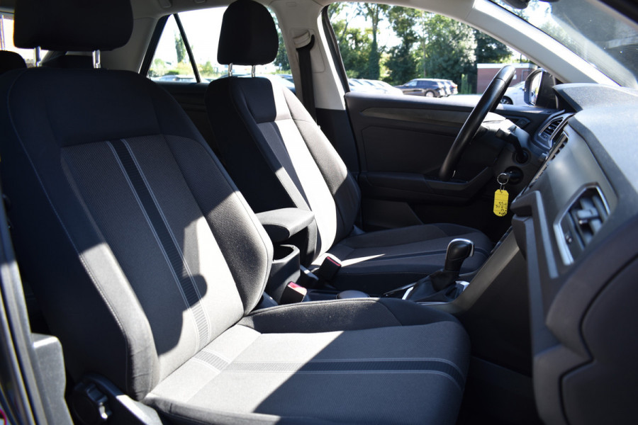 Volkswagen T-Roc 1.5 TSI 150PK DSG Style NAVI/PDC/CARPLAY