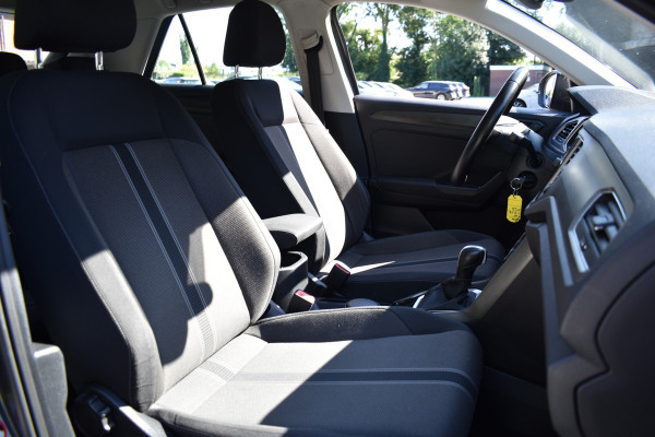 Volkswagen T-Roc 1.5 TSI 150PK DSG Style NAVI/PDC/CARPLAY