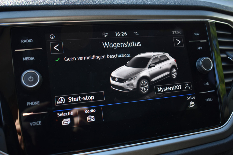 Volkswagen T-Roc 1.5 TSI 150PK DSG Style NAVI/PDC/CARPLAY