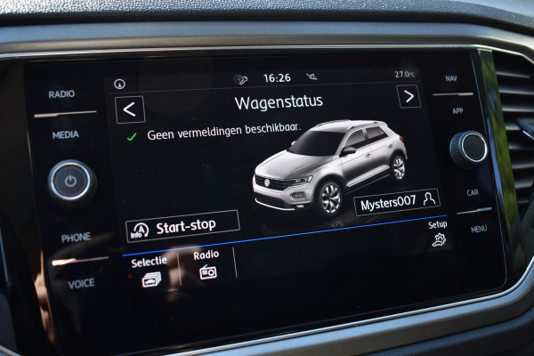 Volkswagen T-Roc 1.5 TSI 150PK DSG Style NAVI/PDC/CARPLAY