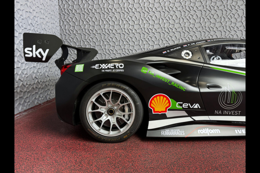 Ferrari 488 FERRARI 488 670 PK CHALLENGE EVO INKL.VAT