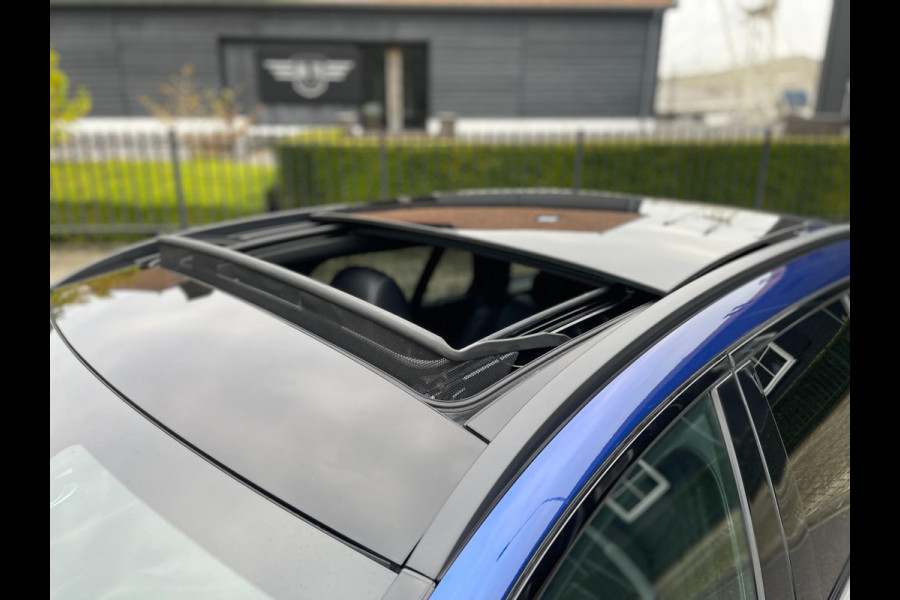 Mercedes-Benz C-Klasse Estate 300 e Hybride AMG NIGHT-PAKKET PANORAMADAK 360" CAMERA TREKHAAK Mercedes-Benz C-Klasse Estate 300 e Hybride AMG NIGHT-PAKKET PANORAMADAK 360" CAMERA TREKHAAK