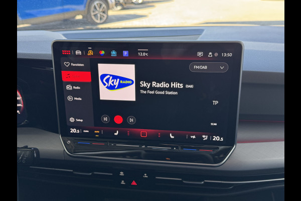 Volkswagen Golf ✅1.5eTSI 150 PK✅ EDITION LED CARPLAY NAVI CAMERA STOEL/STUUR VERW KEYLESS MHEV "Volkswagen rijden begint bij Topautos.nl – 75 topmodellen direct op voorraad!"