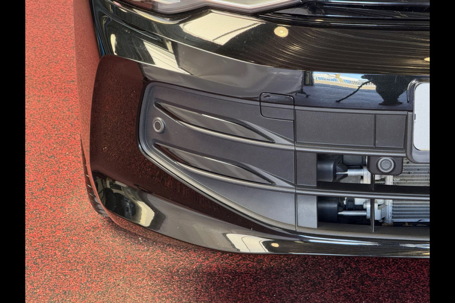 Volkswagen Golf ✅1.5eTSI 150 PK✅ EDITION LED CARPLAY NAVI CAMERA STOEL/STUUR VERW KEYLESS MHEV "Volkswagen rijden begint bij Topautos.nl – 75 topmodellen direct op voorraad!"