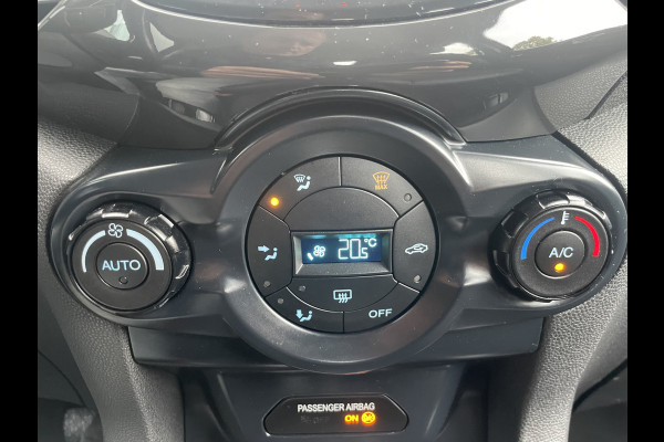 Ford EcoSport 1.5 Ti-VCT Titanium Achteruitrijcamera - Airco - Parkeersensoren achter - Keyless entry - Navigatie full map - dakrails - Mistlampen voor - Licht metalen velgen 16 inch - stuur leder Ford EcoSport 1.5 Ti-VCT Titanium Achteruitrijcamera - Airco - Parkeersensoren achter - Keyless entry - Navigatie full map - dakrails - Mistlampen voor - Licht metalen velgen 16 inch - stuur leder