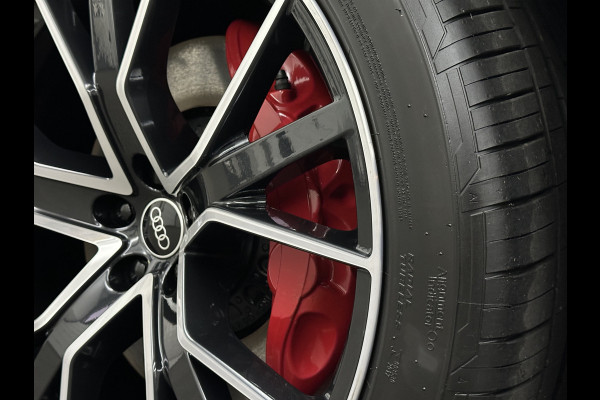 Audi Q8 60e 462pk Competition Plus | RS Seats | ACC | Panodak | 360 Camera | Nachtzicht | Softclose | 64700,= EX BTW | Headup | 2x Memory | Bank & Stuurverwarming | 22"| Trekhaak | Carplay | Standverwaming | Matrix Led | Lane & Side assist | Isolatieglas | Bovag Garantie.