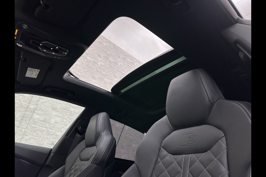Audi Q8 60e 462pk Competition Plus | RS Seats | ACC | Panodak | 360 Camera | Nachtzicht | Softclose | 64700,= EX BTW | Headup | 2x Memory | Bank & Stuurverwarming | 22"| Trekhaak | Carplay | Standverwaming | Matrix Led | Lane & Side assist | Isolatieglas | Bovag Garantie.