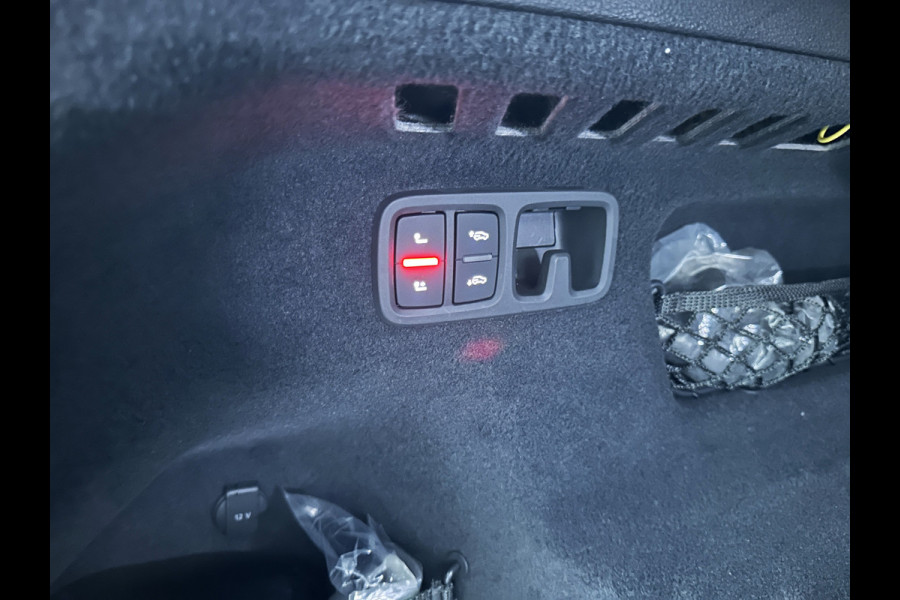 Audi Q8 60e 462pk Competition Plus | RS Seats | ACC | Panodak | 360 Camera | Nachtzicht | Softclose | 64700,= EX BTW | Headup | 2x Memory | Bank & Stuurverwarming | 22"| Trekhaak | Carplay | Standverwaming | Matrix Led | Lane & Side assist | Isolatieglas | Bovag Garantie.