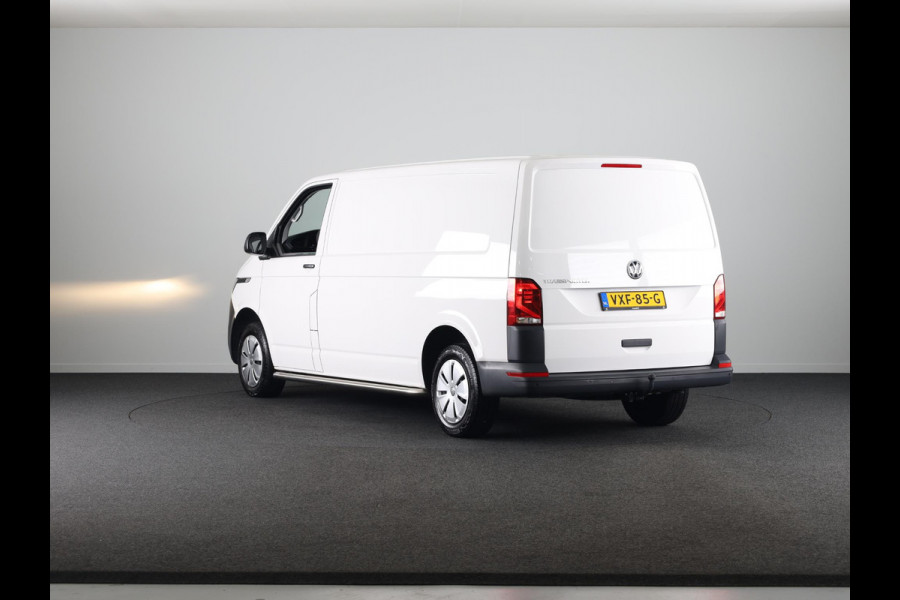 Volkswagen Transporter 2.0 TDI L2H3 28 110 PK | Verlengde garantie | Navigatie via app | Trekhaak | Parkeersensoren | Cruise control | Volkswagen Transporter 2.0 TDI L2H3 28 110 PK | Verlengde garantie | Navigatie via app | Trekhaak | Parkeersensoren | Cruise control |
