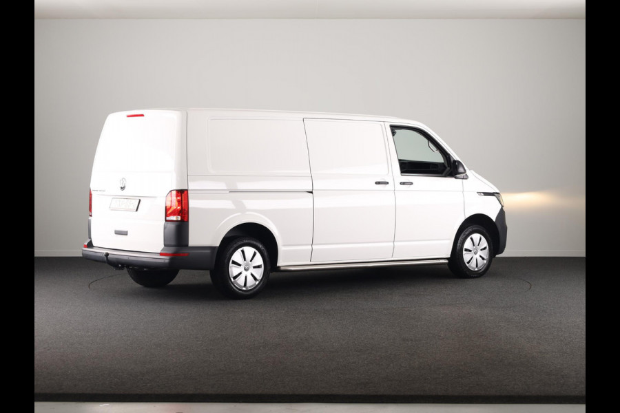 Volkswagen Transporter 2.0 TDI L2H3 28 110 PK | Verlengde garantie | Navigatie via app | Trekhaak | Parkeersensoren | Cruise control | Volkswagen Transporter 2.0 TDI L2H3 28 110 PK | Verlengde garantie | Navigatie via app | Trekhaak | Parkeersensoren | Cruise control |