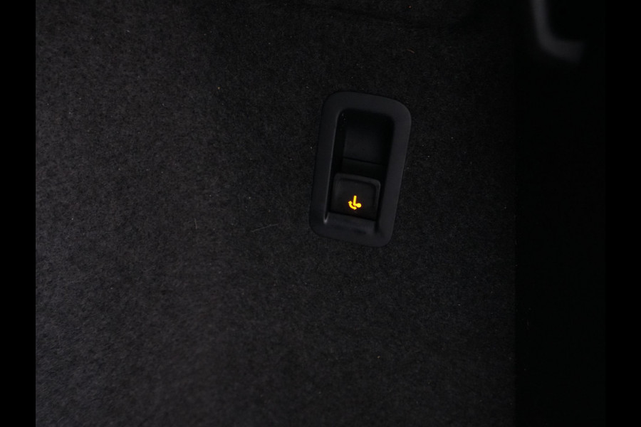 Seat Ateca 1.5 TSI 150pk FR Business Intense Navigatie 360 Camera Carplay Parkassist 134