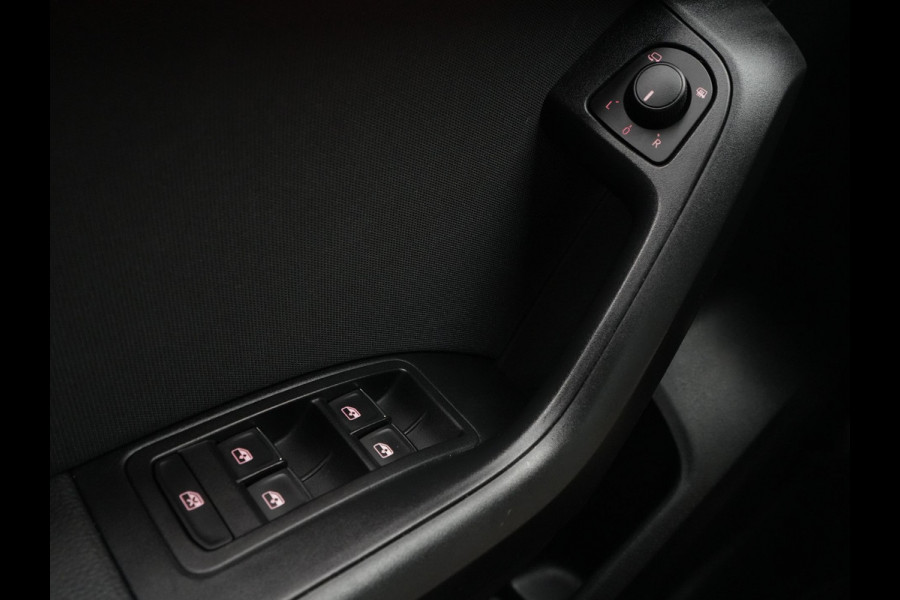 Seat Ateca 1.5 TSI 150pk FR Business Intense Navigatie 360 Camera Carplay Parkassist 134