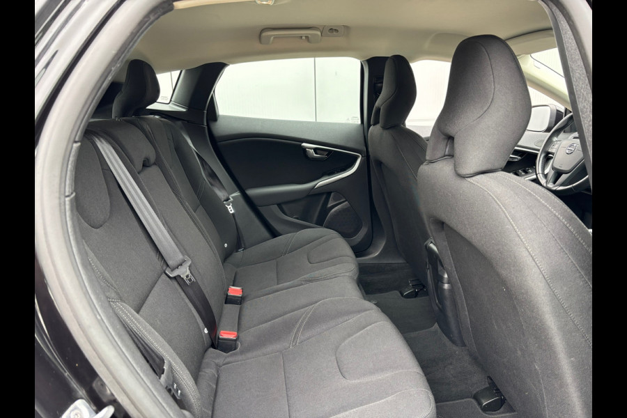 Volvo V40 2.0 T2 Inscription / Navigatie