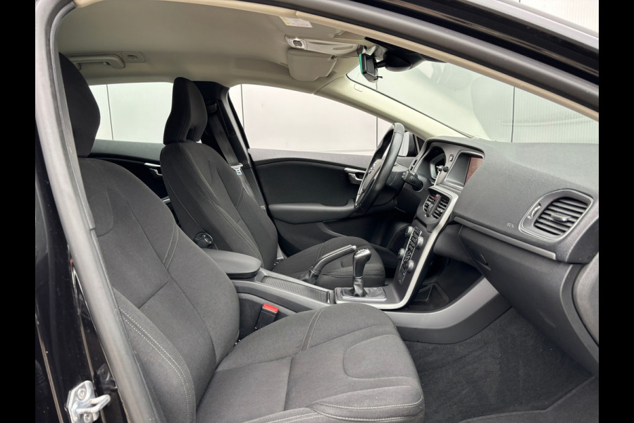 Volvo V40 2.0 T2 Inscription / Navigatie
