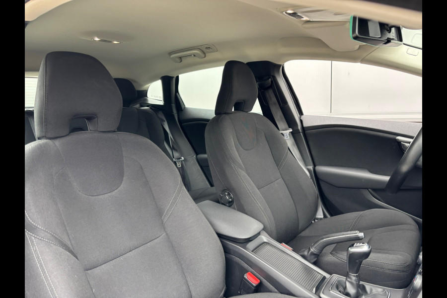 Volvo V40 2.0 T2 Inscription / Navigatie