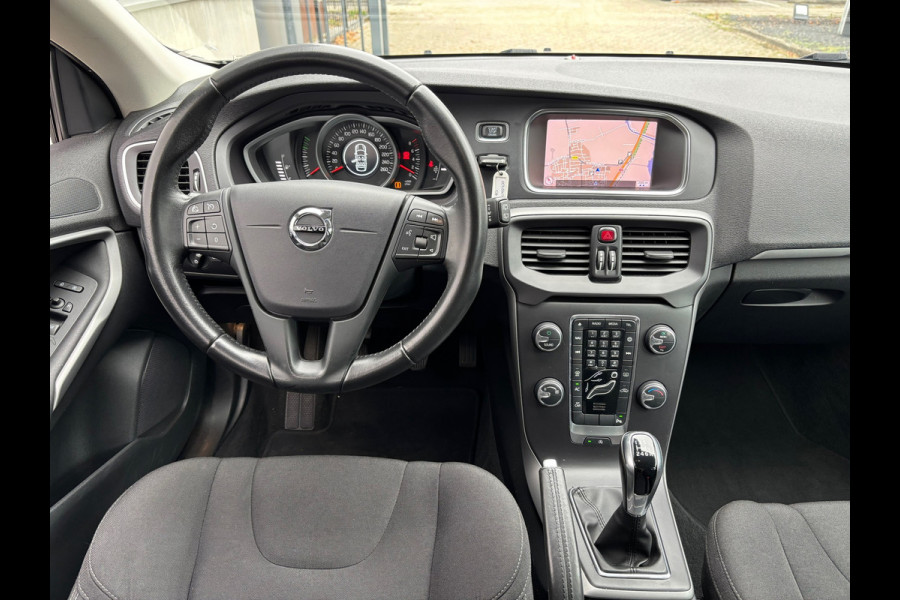 Volvo V40 2.0 T2 Inscription / Navigatie