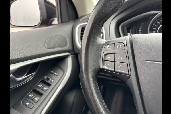 Volvo V40 2.0 T2 Inscription / Navigatie