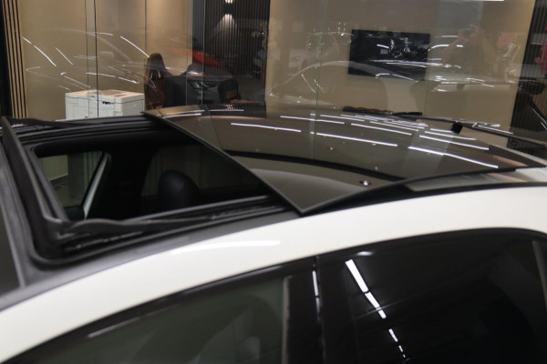 Mercedes-Benz A-Klasse AMG 35 4MATIC PANO/CAM/BURM/BLINDESPOT/NIGHTPAKET/BOMVOL