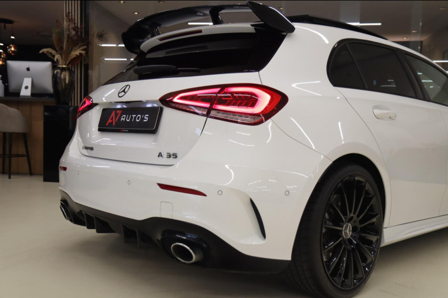 Mercedes-Benz A-Klasse AMG 35 4MATIC PANO/CAM/BURM/BLINDESPOT/NIGHTPAKET/BOMVOL