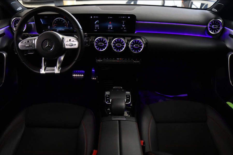 Mercedes-Benz A-Klasse AMG 35 4MATIC PANO/CAM/BURM/BLINDESPOT/NIGHTPAKET/BOMVOL