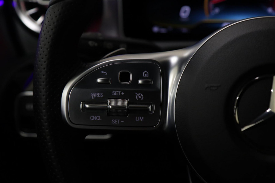 Mercedes-Benz A-Klasse AMG 35 4MATIC PANO/CAM/BURM/BLINDESPOT/NIGHTPAKET/BOMVOL