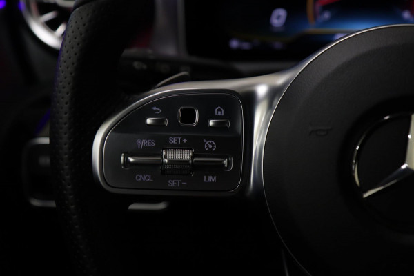 Mercedes-Benz A-Klasse AMG 35 4MATIC PANO/CAM/BURM/BLINDESPOT/NIGHTPAKET/BOMVOL