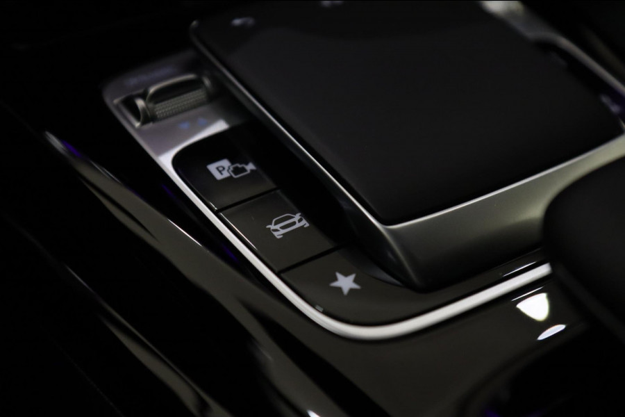 Mercedes-Benz A-Klasse AMG 35 4MATIC PANO/CAM/BURM/BLINDESPOT/NIGHTPAKET/BOMVOL