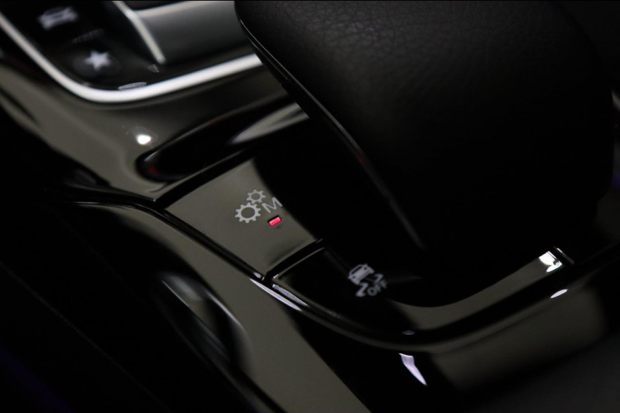 Mercedes-Benz A-Klasse AMG 35 4MATIC PANO/CAM/BURM/BLINDESPOT/NIGHTPAKET/BOMVOL