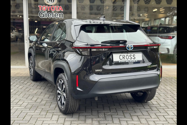 Toyota Yaris Cross 1.5 Hybrid Active Plus | 17 inch Lichtmetalen velgen, Apple CarPlay/Android Auto, Parkeercamera, Adaptive cruise control