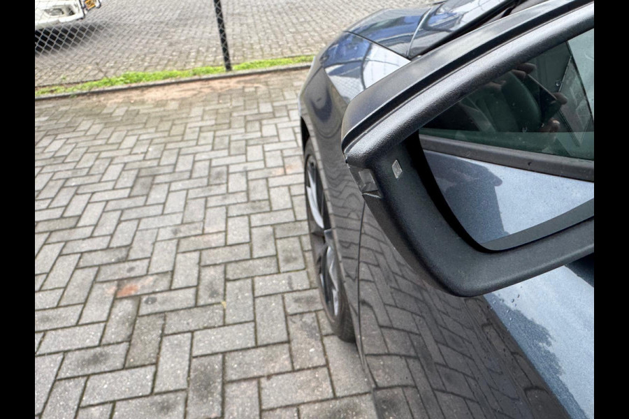 Seat Leon 1.5 TSI FR Ultimate Edition Black /Virtual /Pano Seat Leon 1.5 TSI FR Ultimate Edition Black /Virtual /Pano