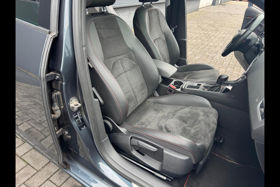 Seat Leon 1.5 TSI FR Ultimate Edition Black /Virtual /Pano Seat Leon 1.5 TSI FR Ultimate Edition Black /Virtual /Pano