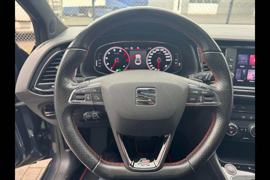 Seat Leon 1.5 TSI FR Ultimate Edition Black /Virtual /Pano Seat Leon 1.5 TSI FR Ultimate Edition Black /Virtual /Pano