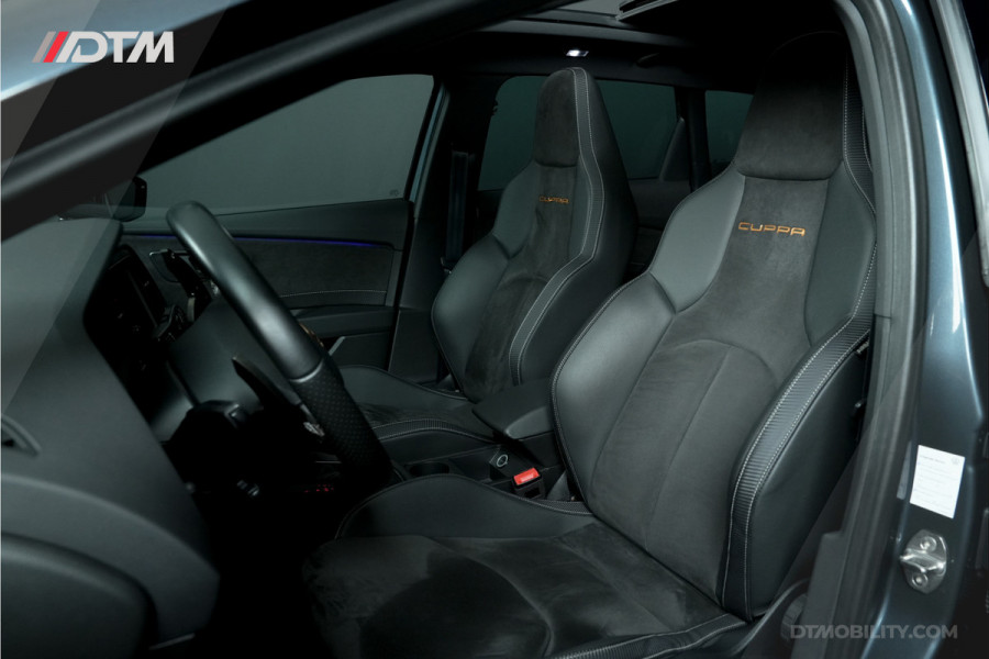 Seat León ST 2.0TSI 4DRIVE CUPRA Ultimate | VOL | Maxton | Panoramadak Seat León ST 2.0TSI 4DRIVE CUPRA Ultimate | VOL | Maxton | Panoramadak
