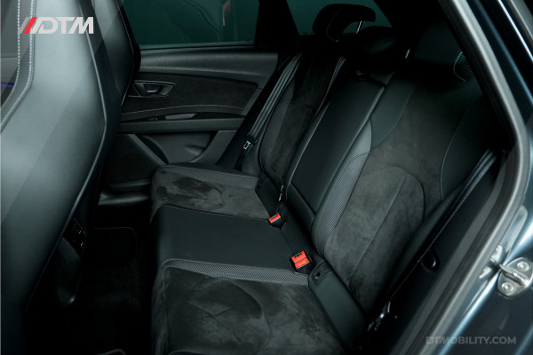 Seat León ST 2.0TSI 4DRIVE CUPRA Ultimate | VOL | Maxton | Panoramadak Seat León ST 2.0TSI 4DRIVE CUPRA Ultimate | VOL | Maxton | Panoramadak