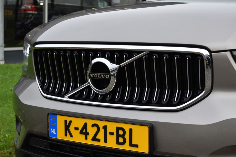 Volvo XC40 T5 262PK Plug-in Hybrid Inscription | Trekhaak | 1e eigenaar | BLIS | ACC | Leer | Camera | 19"LMV | Stoelverwarming Volvo XC40 T5 262PK Plug-in Hybrid Inscription | Trekhaak | 1e eigenaar | BLIS | ACC | Leer | Camera | 19"LMV | Stoelverwarming
