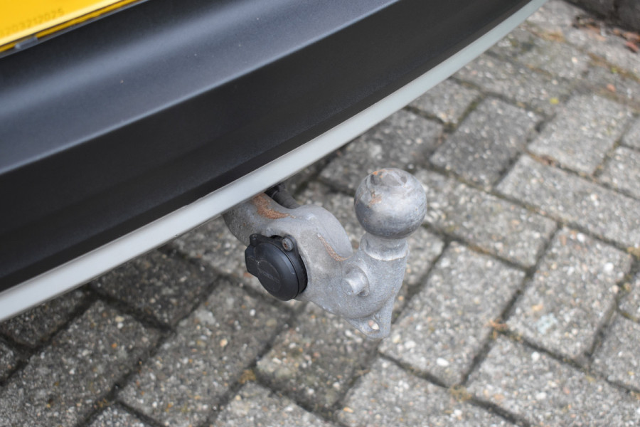 Volvo XC40 T5 262PK Plug-in Hybrid Inscription | Trekhaak | 1e eigenaar | BLIS | ACC | Leer | Camera | 19"LMV | Stoelverwarming Volvo XC40 T5 262PK Plug-in Hybrid Inscription | Trekhaak | 1e eigenaar | BLIS | ACC | Leer | Camera | 19"LMV | Stoelverwarming