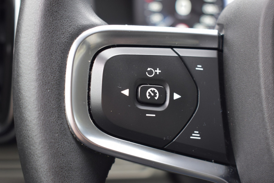 Volvo XC40 T5 262PK Plug-in Hybrid Inscription | Trekhaak | 1e eigenaar | BLIS | ACC | Leer | Camera | 19"LMV | Stoelverwarming Volvo XC40 T5 262PK Plug-in Hybrid Inscription | Trekhaak | 1e eigenaar | BLIS | ACC | Leer | Camera | 19"LMV | Stoelverwarming