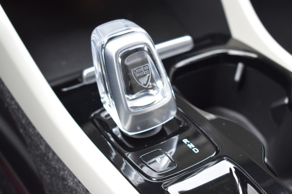 Volvo XC40 T5 262PK Plug-in Hybrid Inscription | Trekhaak | 1e eigenaar | BLIS | ACC | Leer | Camera | 19"LMV | Stoelverwarming Volvo XC40 T5 262PK Plug-in Hybrid Inscription | Trekhaak | 1e eigenaar | BLIS | ACC | Leer | Camera | 19"LMV | Stoelverwarming