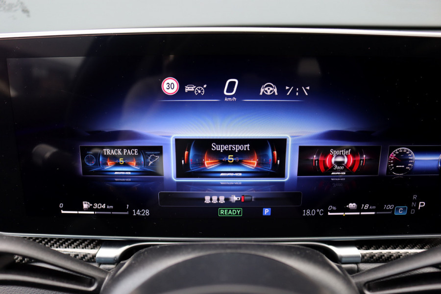 Mercedes-Benz S-Klasse AMG 63 S E Performance Aut9 | 802pk | Carbon | Achterasbesturing | Distronic+ | Airmatic | Stoelventilatie | Panoramadak | Vlakkenverwarming | Digital Light | Nappa Leder | Burmester |