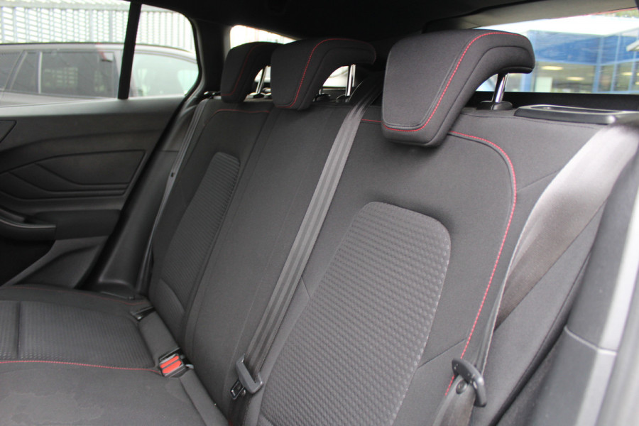 Ford FOCUS Wagon 1.5 EcoBoost 182PK ST-Line | Dealeronderhouden | Adaptieve Cruise | Winterpack | Navigatie Ford FOCUS Wagon 1.5 EcoBoost 182PK ST-Line | Dealeronderhouden | Adaptieve Cruise | Winterpack | Navigatie
