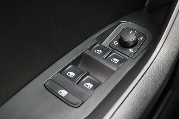 Škoda Kodiaq 1.4 TSI ACT Ambition Business 7p. Panoramadak, ACC, Camera, Apple Carplay, LED, DAB, Trekhaak, 18'' Škoda Kodiaq 1.4 TSI ACT Ambition Business 7p. Panoramadak, ACC, Camera, Apple Carplay, LED, DAB, Trekhaak, 18''