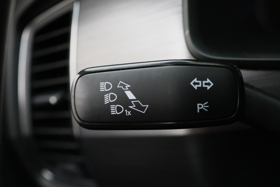 Škoda Kodiaq 1.4 TSI ACT Ambition Business 7p. Panoramadak, ACC, Camera, Apple Carplay, LED, DAB, Trekhaak, 18'' Škoda Kodiaq 1.4 TSI ACT Ambition Business 7p. Panoramadak, ACC, Camera, Apple Carplay, LED, DAB, Trekhaak, 18''