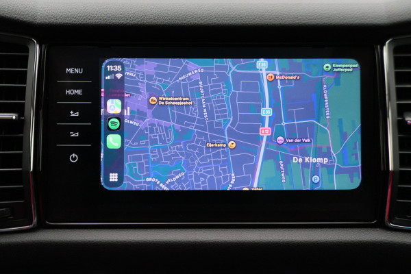 Škoda Kodiaq 1.4 TSI ACT Ambition Business 7p. Panoramadak, ACC, Camera, Apple Carplay, LED, DAB, Trekhaak, 18'' Škoda Kodiaq 1.4 TSI ACT Ambition Business 7p. Panoramadak, ACC, Camera, Apple Carplay, LED, DAB, Trekhaak, 18''