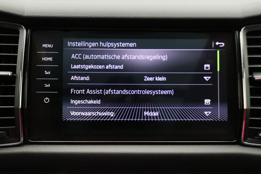 Škoda Kodiaq 1.4 TSI ACT Ambition Business 7p. Panoramadak, ACC, Camera, Apple Carplay, LED, DAB, Trekhaak, 18'' Škoda Kodiaq 1.4 TSI ACT Ambition Business 7p. Panoramadak, ACC, Camera, Apple Carplay, LED, DAB, Trekhaak, 18''